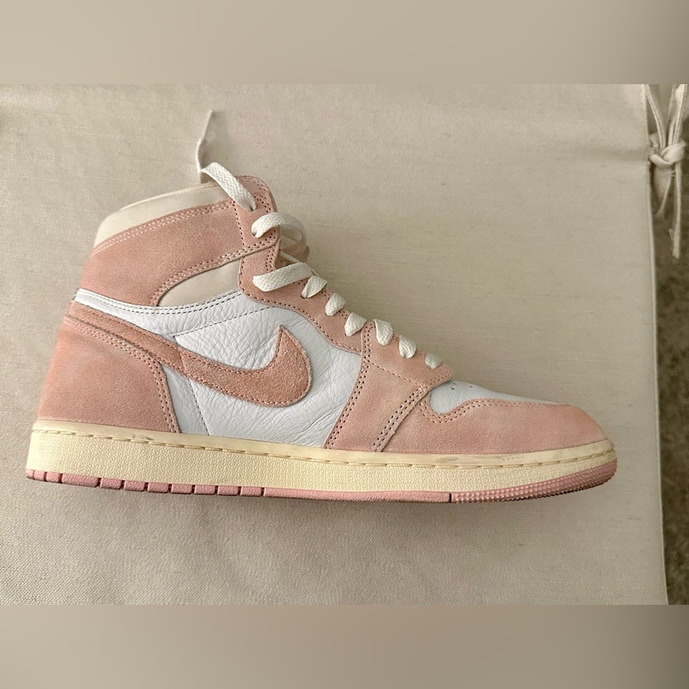 Nike Air Jordan 1 Retro High OG Washed Pink - Picture 3 of 4